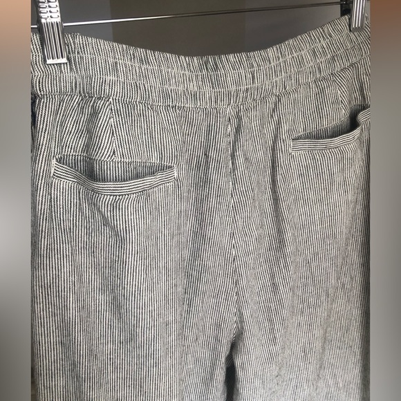 Linen Blend Pants in XL - Picture 4 of 5